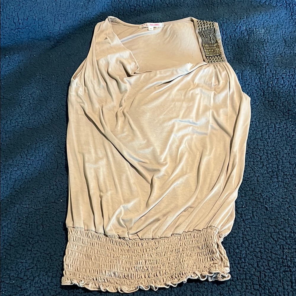 Julie's Closet Gray Asymmetrical Smocked Sleeveless Blouse